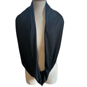 Sholdit convertible infinity scarf with Hidden Zip Pocket